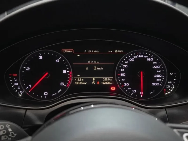 Audi A7 3.0 TDI Quattro - автомобили, коли, обяви за нови и употребявани 7