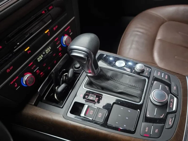 Audi A7 3.0 TDI Quattro - автомобили, коли, обяви за нови и употребявани 8