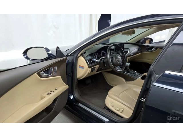 Audi A7 QUATTRO - автомобили, коли, обяви за нови и употребявани 6