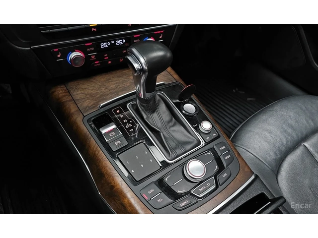 Audi A7 QUATTRO - автомобили, коли, обяви за нови и употребявани 6