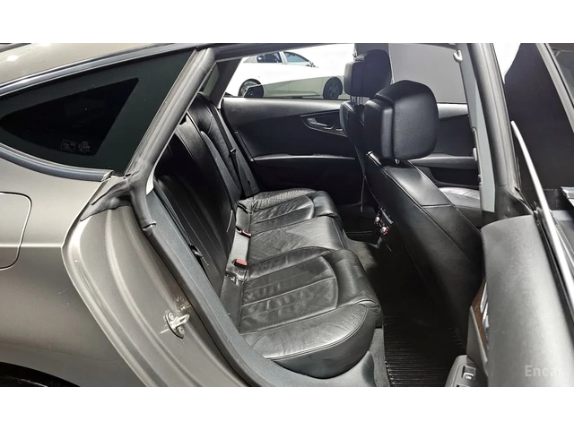 Audi A7 QUATTRO - автомобили, коли, обяви за нови и употребявани 8