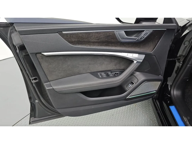 Audi A7 55 TFS Quattro / RS 7 ПАКЕТ / B&O/ 360 / МАСАЖ / - автомобили, коли, обяви за нови и употребявани 10