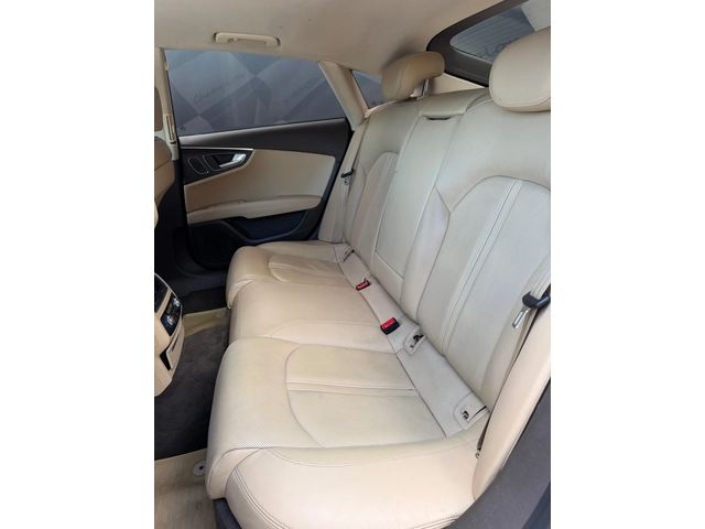Audi A7 Бартер лизинг без доходи - автомобили, коли, обяви за нови и употребявани 7