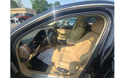 Audi A8 LONG* MATRIX* HEADUP* ОБДУХ* МАСАЖ* BOSE* DISTRONI - автомобили, коли, обяви за нови и употребявани 8