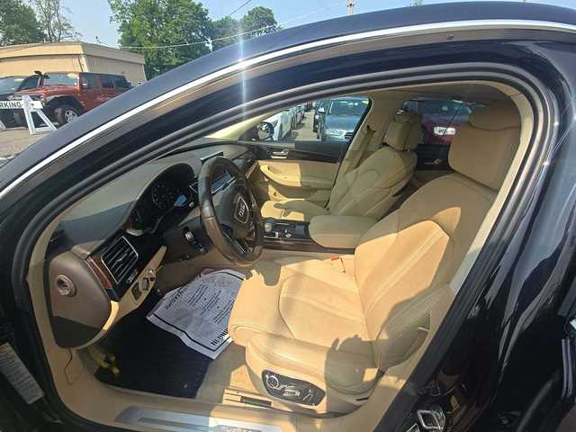 Audi A8 LONG* MATRIX* HEADUP* ОБДУХ* МАСАЖ* BOSE* DISTRONI - автомобили, коли, обяви за нови и употребявани 8