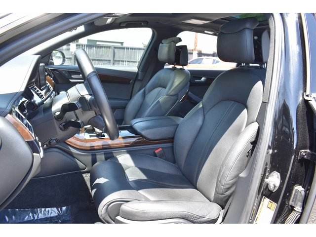 Audi A8 LONG* MATRIX* 360* МАСАЖ* ДИСТТРОНИК* ОБДУХ* BOSE* - автомобили, коли, обяви за нови и употребявани 9