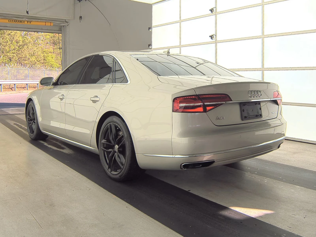 Audi A8 MATRIX* DISTRONIK* HEADUP* BOSE* МАСАЖ* ОБДУХ* 360 - автомобили, коли, обяви за нови и употребявани 4