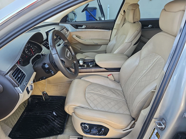 Audi A8 MATRIX* DISTRONIK* HEADUP* BOSE* МАСАЖ* ОБДУХ* 360 - автомобили, коли, обяви за нови и употребявани 9