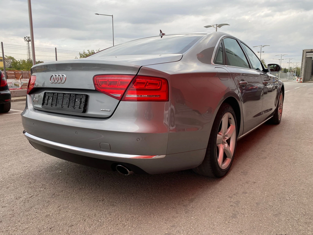 Audi A8 4.2 FSI 371к.с. QUATTRO КАТО НОВА - автомобили, коли, обяви за нови и употребявани 4