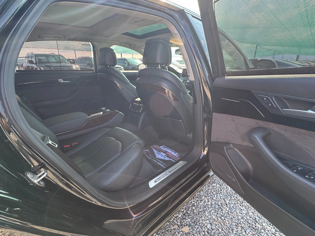 Audi A8 3.0 TFSI Supercharged - автомобили, коли, обяви за нови и употребявани 11