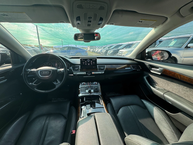 Audi A8 3.0 TFSI Supercharged - автомобили, коли, обяви за нови и употребявани 12