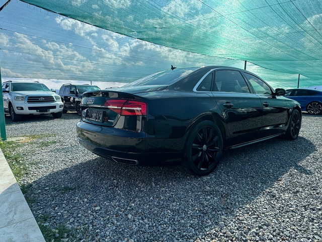 Audi A8 3.0 TFSI Supercharged - автомобили, коли, обяви за нови и употребявани 3