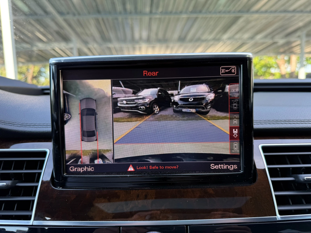 Audi A8 4.0TFSI  LONG - автомобили, коли, обяви за нови и употребявани 15