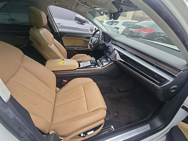 Audi A8 L / 4.0T / BANG&OLUFSEN / МАСАЖ / DISTRONIC - автомобили, коли, обяви за нови и употребявани 7