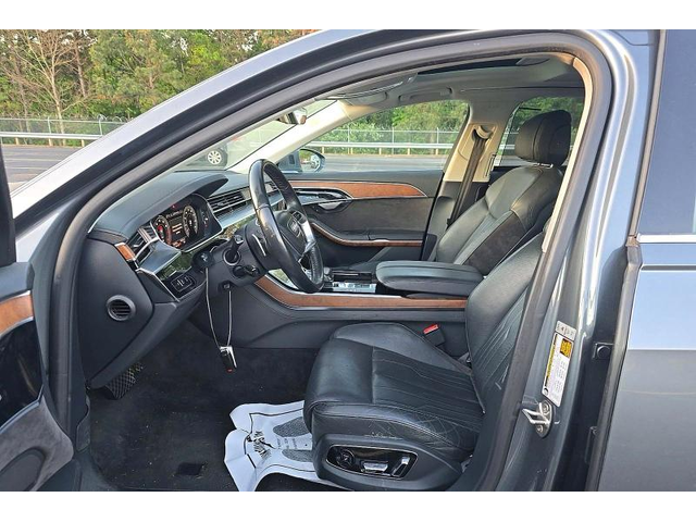 Audi A8 3.0L 6 ALL WHEEL DRIVE - автомобили, коли, обяви за нови и употребявани 11