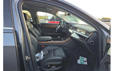 audi-a8-3-0l-6-all-wheel-drive - 4