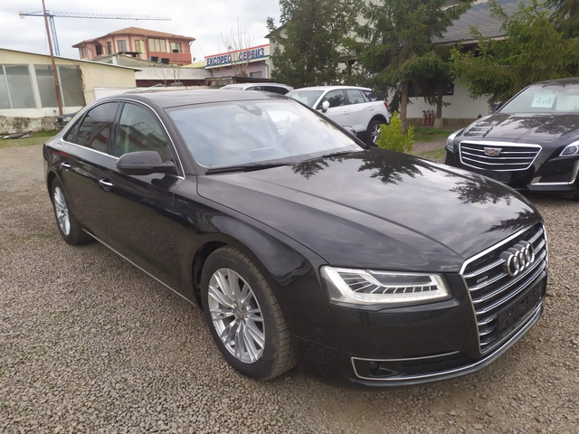Audi A8 4.0TFSI V8quattro435к.с - автомобили, коли, обяви за нови и употребявани 8