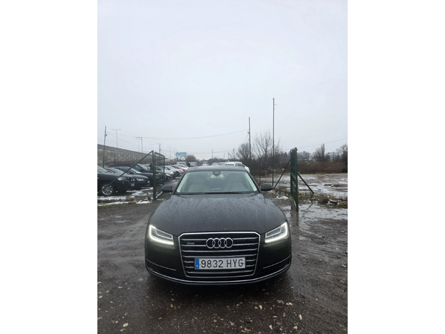 Audi A8 - автомобили, коли, обяви за нови и употребявани 0