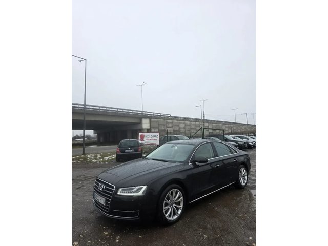 Audi A8 - автомобили, коли, обяви за нови и употребявани 1