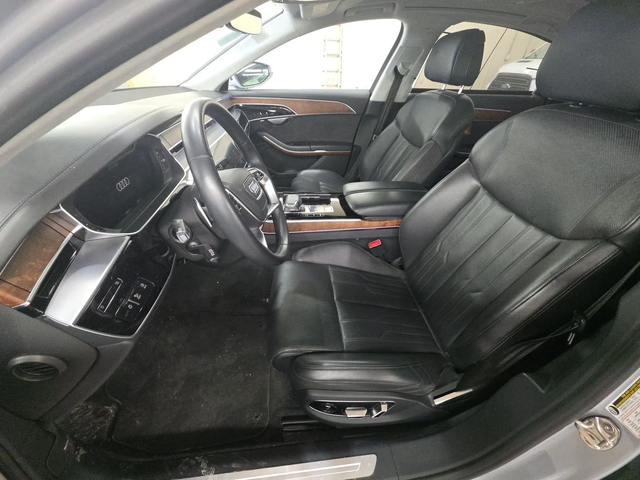 Audi A8 L 3.0T - автомобили, коли, обяви за нови и употребявани 7