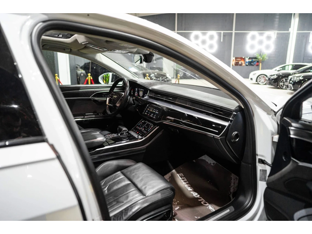 Audi A8 50TDI QUATTRO LONG MATRIX MEGA FULL ЛИЗИНГ 100% - автомобили, коли, обяви за нови и употребявани 13