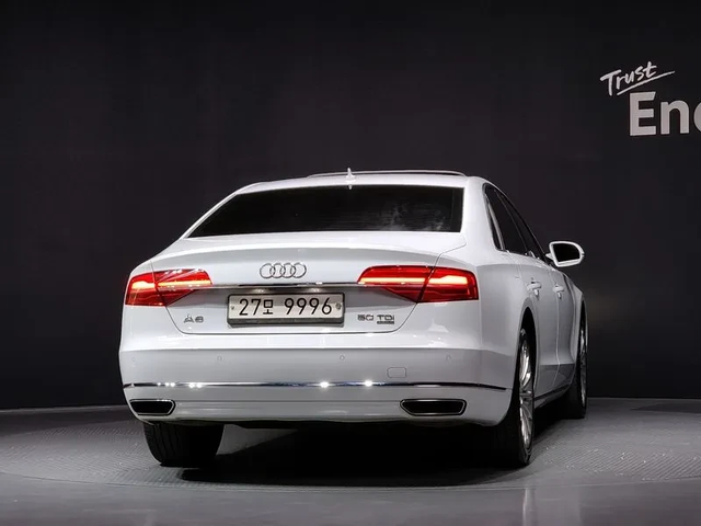 Audi A8 3.0 TDI Quattro - автомобили, коли, обяви за нови и употребявани 3