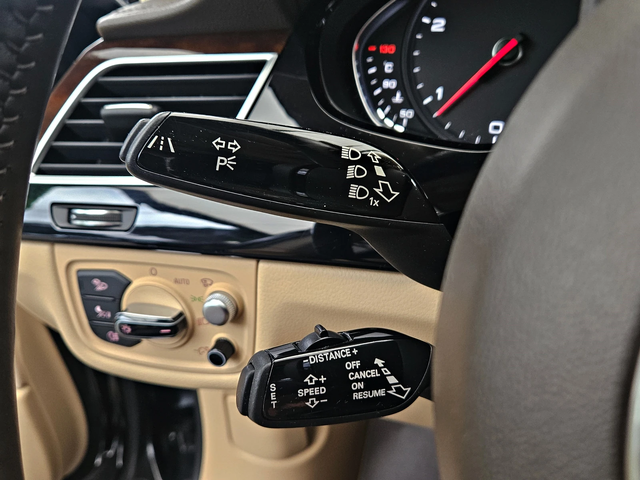 Audi A8 L/MATRIX/DISTR/PANO/CAMERA/BOSE/AMBIENT/NIGHT/LIZI - автомобили, коли, обяви за нови и употребявани 10