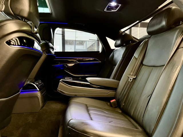 Audi A8 55 TFSI Quattro* Matrix* 360* Лизинг - автомобили, коли, обяви за нови и употребявани 7