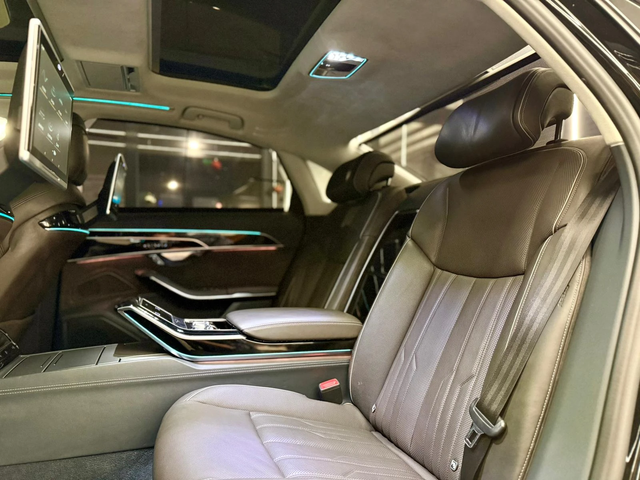 Audi A8 L 50TDI* Laser* S Line* TV* Лизинг* B&O - автомобили, коли, обяви за нови и употребявани 13