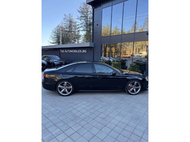 Audi A8 - автомобили, коли, обяви за нови и употребявани 7