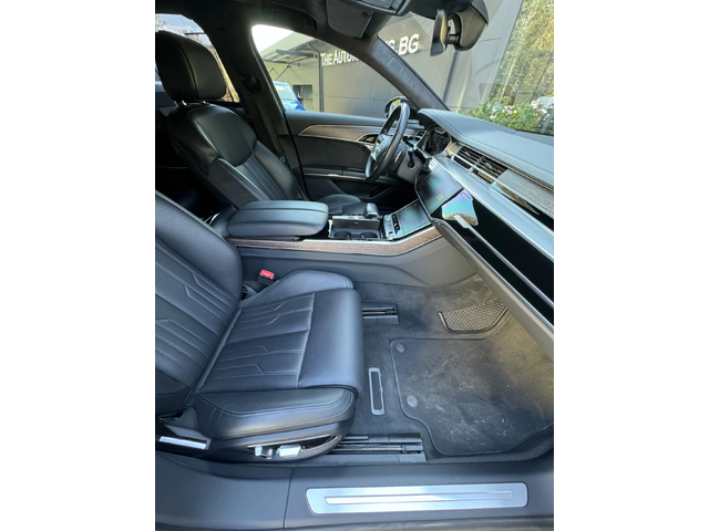 Audi A8 V6 - автомобили, коли, обяви за нови и употребявани 12