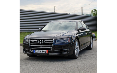 audi-a8 - 0