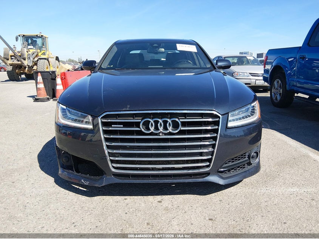 Audi A8 4.0L V-8 DI, DOHC, VVT, TURBO, 450HP All Wheel Drive - автомобили, коли, обяви за нови и употребявани 11