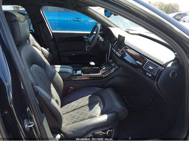 Audi A8 4.0L V-8 DI, DOHC, VVT, TURBO, 450HP All Wheel Drive - автомобили, коли, обяви за нови и употребявани 4