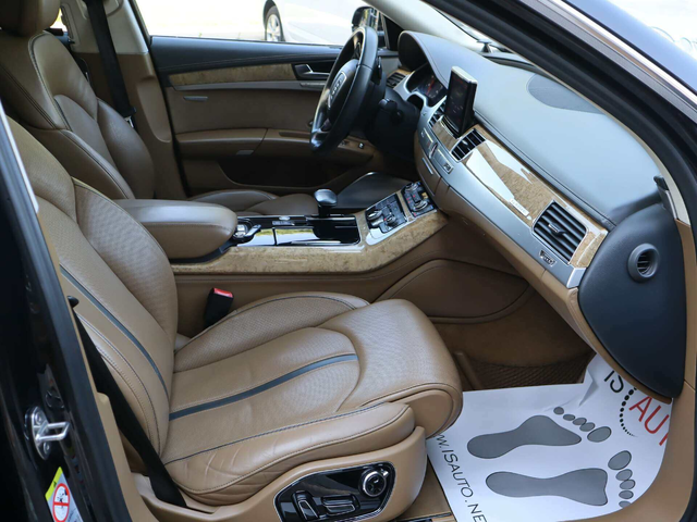 Audi A8 4.0TFSI/LONG/Design Selection/Bang&Olufsen/RSE/Панорама - автомобили, коли, обяви за нови и употребявани 12