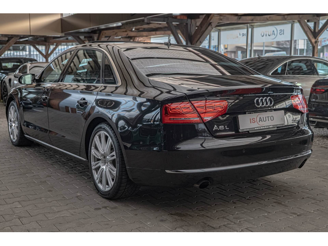Audi A8 4.2i/Long/Камера/Обдухване/Bose/Side Assist - автомобили, коли, обяви за нови и употребявани 4