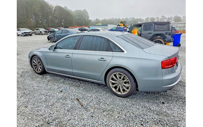 audi-a8-4-2l-8-all-wheel-drive - 2