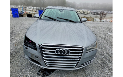 audi-a8-4-2l-8-all-wheel-drive - 5