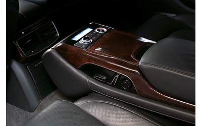 Audi A8 4.2TDI/Bose/NightVision/Камера/Обдухване/Quattro - автомобили, коли, обяви за нови и употребявани 10