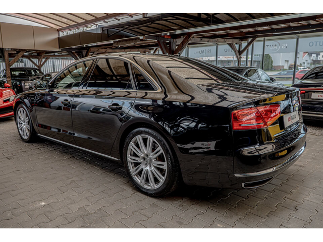 Audi A8 4.2TDI/Bose/NightVision/Камера/Обдухване/Quattro - автомобили, коли, обяви за нови и употребявани 4