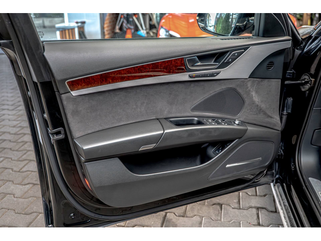 Audi A8 4.2TDI/Bose/NightVision/Камера/Обдухване/Quattro - автомобили, коли, обяви за нови и употребявани 8