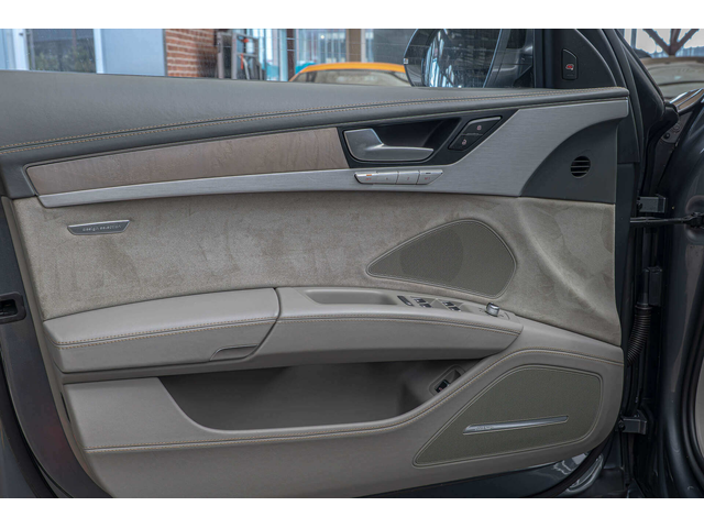 Audi A8 4.2TDI/Long/Bose/Design Selection/137к км/Алкантар - автомобили, коли, обяви за нови и употребявани 13