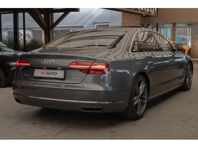 Audi A8 4.2TDI/Long/Bose/Design Selection/137к км/Алкантар - автомобили, коли, обяви за нови и употребявани 2