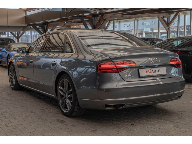 Audi A8 4.2TDI/Long/Bose/Design Selection/137к км/Алкантар - автомобили, коли, обяви за нови и употребявани 4