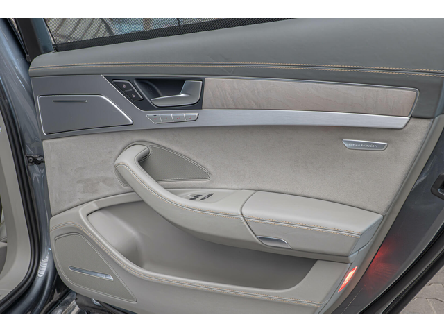 Audi A8 4.2TDI/Long/Bose/Design Selection/137к км/Алкантар - автомобили, коли, обяви за нови и употребявани 8