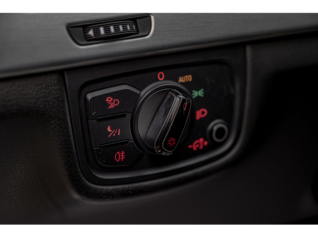 Audi A8 4.2TDI/Шибедах/BOSE/Night Vision/Алкантар - автомобили, коли, обяви за нови и употребявани 11