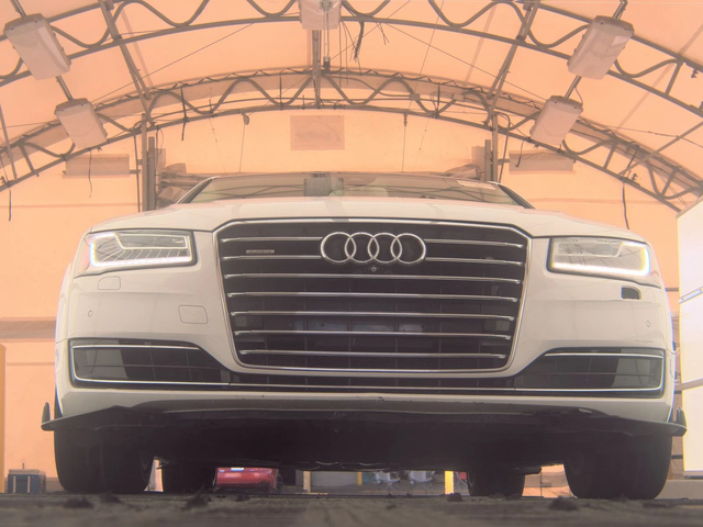 Audi A8 3.0Т* MATRIX* ПОДГРЕВ* КАМЕРА* КЕЙЛЕС* - автомобили, коли, обяви за нови и употребявани 6