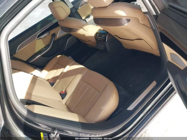 Audi A8 L* QUATTRO* DISTRONIC* ОБДУХ* МАСАЖ* - автомобили, коли, обяви за нови и употребявани 11