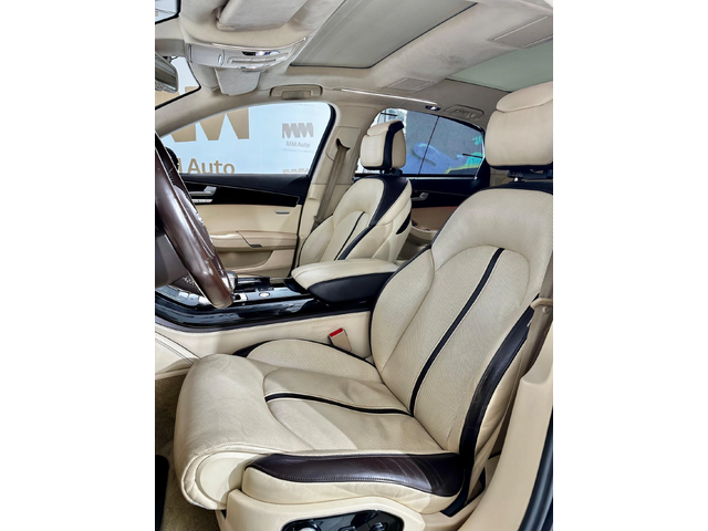 Audi A8 L 4.2 TDi* Quattro* Ceramic* B&O* Pano* HuD* Massa - автомобили, коли, обяви за нови и употребявани 6