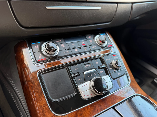 Audi A8 3.0TDI / MATRIX /  LONG / FULL - автомобили, коли, обяви за нови и употребявани 13